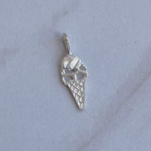 Vintage sterling silver 925 diamond cut ice cream cone necklace pendant charm 90
